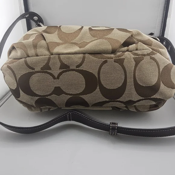 VINTAGE-Coach Hobo Crossbody - Picture 3 of 3